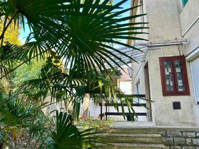 Eladó családi ház Tihany