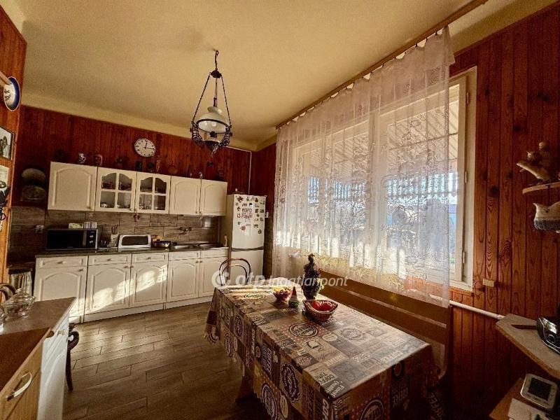 Eladó családi ház Balkány