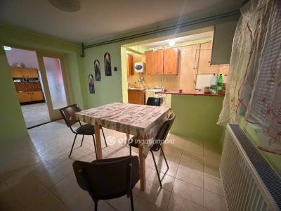 Eladó családi ház Gyula