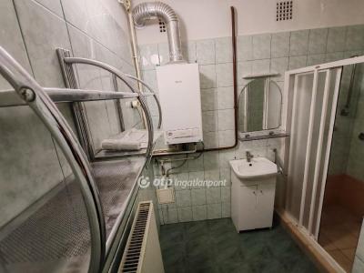 Eladó lakás Veszprém