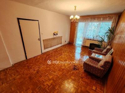 Eladó lakás Veszprém