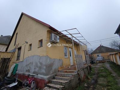 Eladó családi ház Aszód