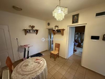 Eladó családi ház Debrecen