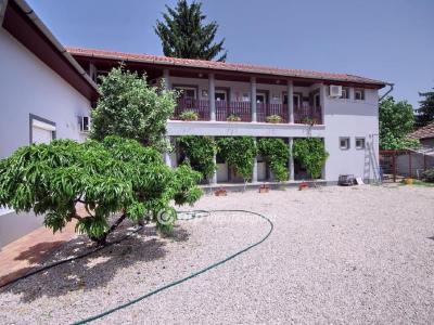 Eladó családi ház Gyula