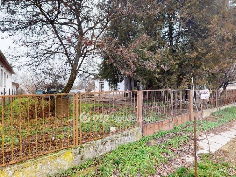 Eladó családi ház Tiszavasvári