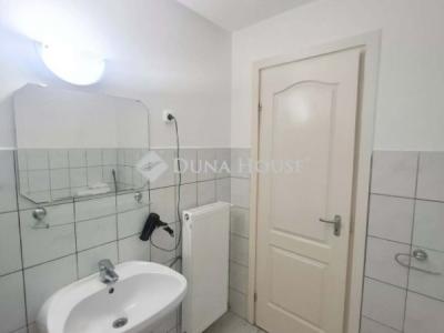 Eladó lakás Kistarcsa