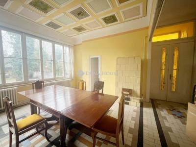 Eladó családi ház Budapest