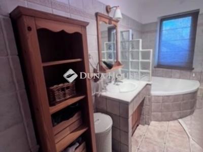 Eladó családi ház Sződliget