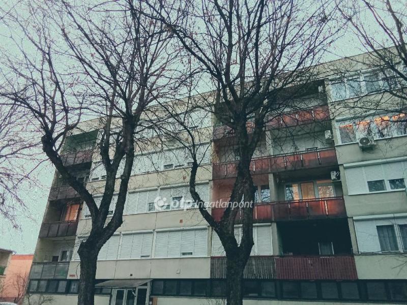 Eladó lakás Mátészalka
