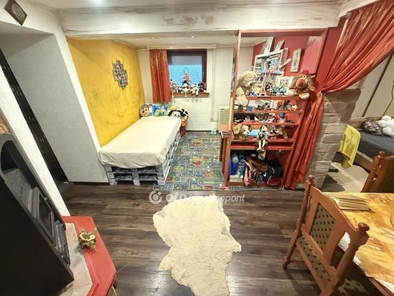 Eladó családi ház Tiszakécske