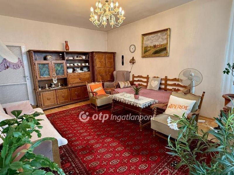 Eladó lakás Budapest