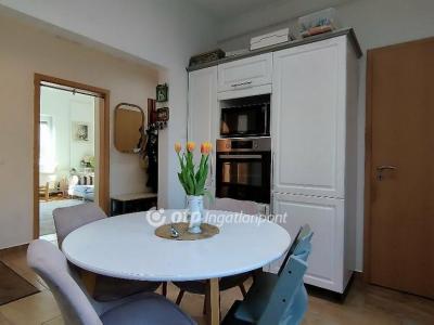 Eladó lakás Budapest