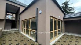 Eladó lakás Szekszárd