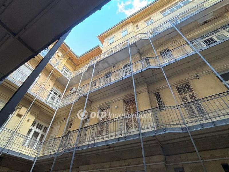 Eladó lakás Budapest