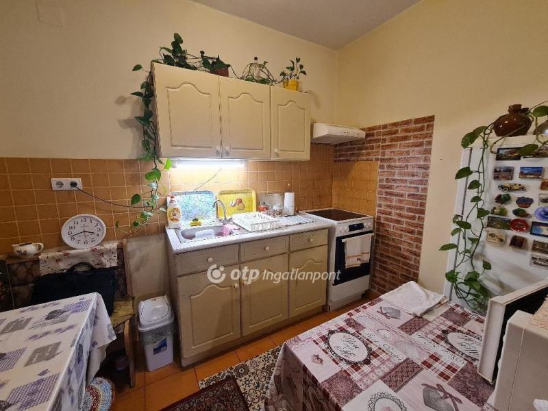 Eladó lakás Balmazújváros