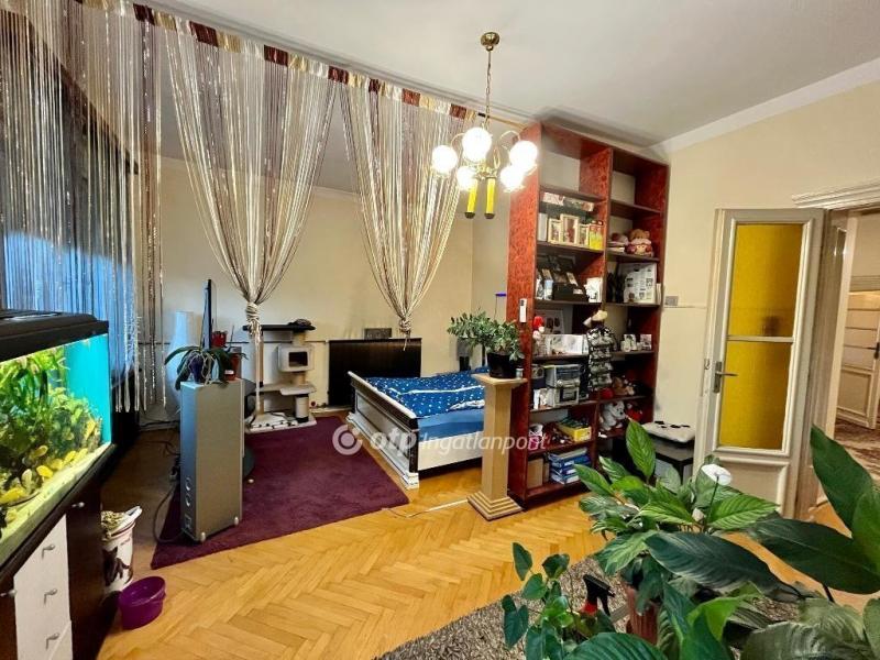 Eladó lakás Budapest