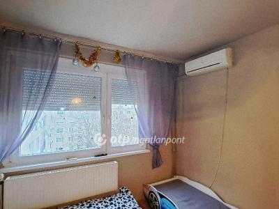 Eladó lakás Mezőhegyes