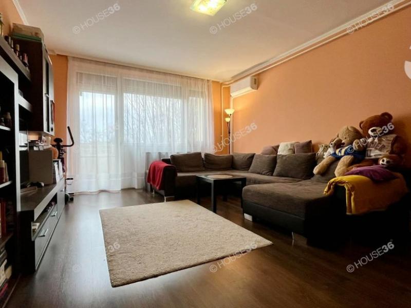 Eladó lakás Kecskemét