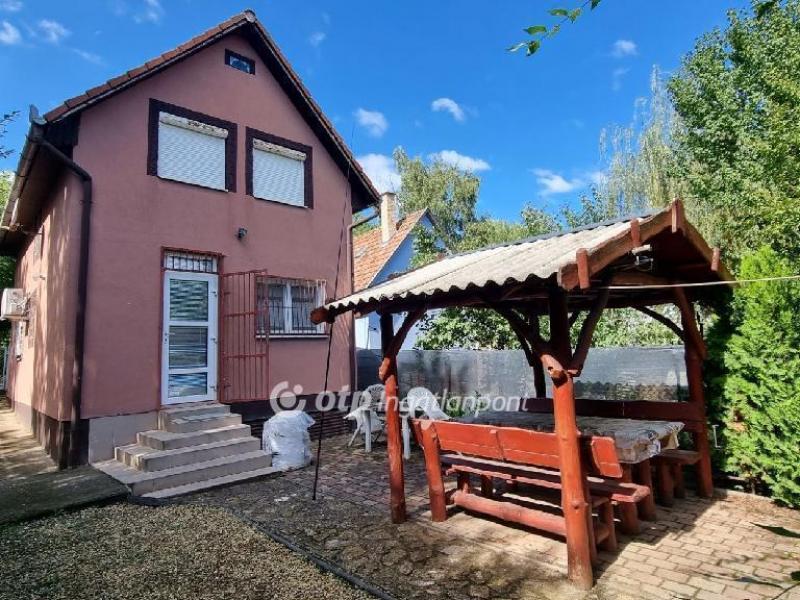 Eladó nyaraló Hajdúszoboszló