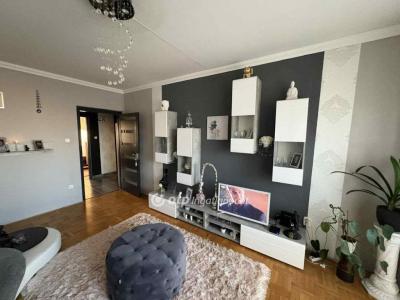 Eladó lakás Hajdúszoboszló