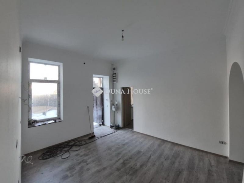 Eladó lakás Budapest