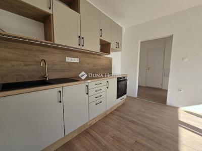 Eladó lakás Pécs