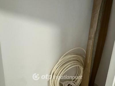 Eladó lakás Pápa