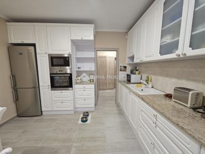 Eladó családi ház Pécs