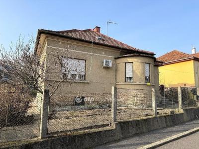 Eladó családi ház Miskolc