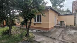 Eladó családi ház Békéscsaba