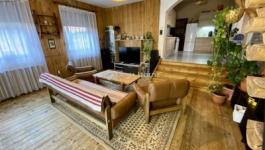 Eladó családi ház Budapest