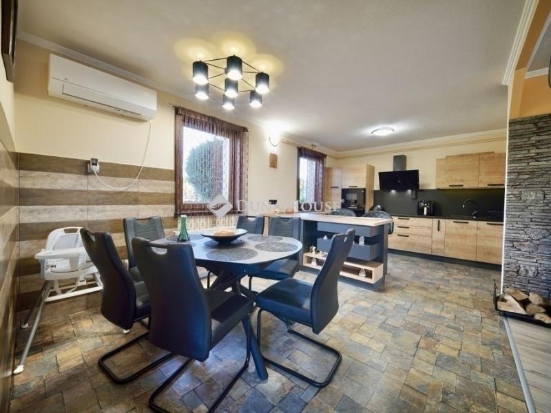 Eladó családi ház Maglód