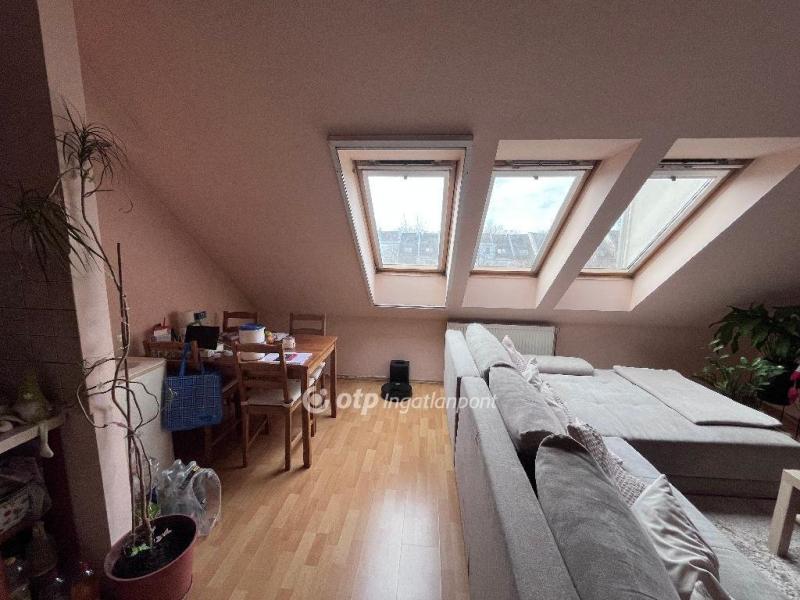 Eladó lakás Szeged