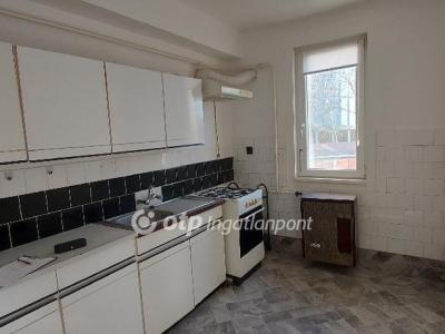 Eladó lakás Kunszentmárton