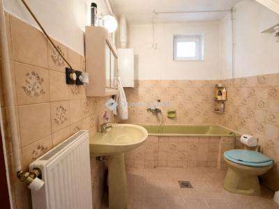 Eladó családi ház Budapest