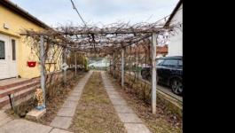 Eladó családi ház Budapest