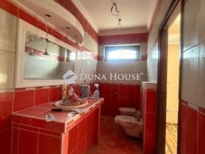 Eladó családi ház Budapest