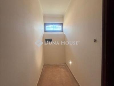 Eladó családi ház Budapest