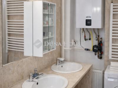 Eladó családi ház Budapest