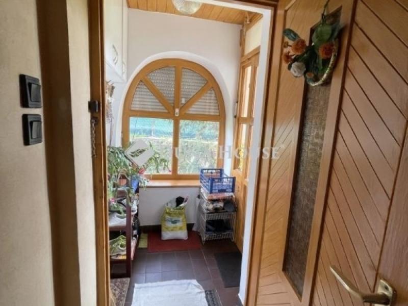 Eladó családi ház Alsóörs