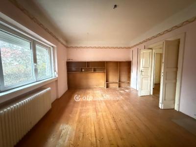 Eladó családi ház Budapest