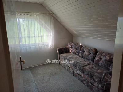 Eladó családi ház Budapest