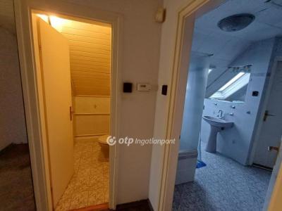 Eladó családi ház Budapest