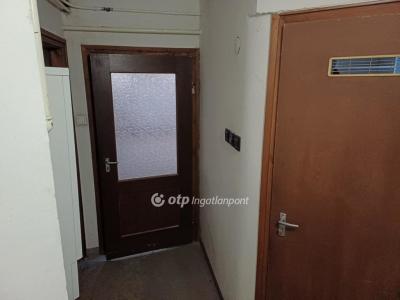 Eladó családi ház Budapest