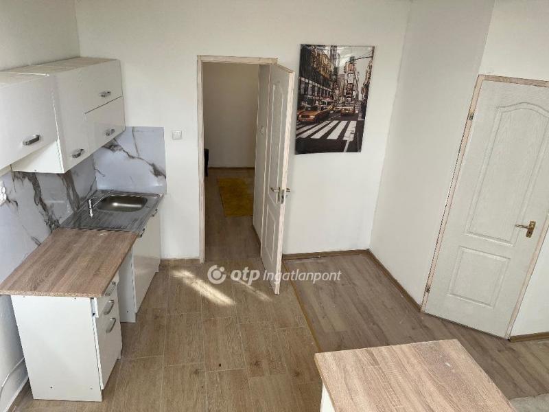 Eladó lakás Budapest