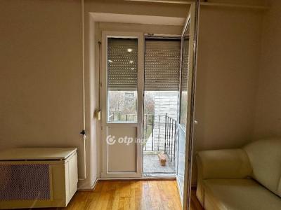 Eladó lakás Debrecen