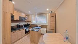 Eladó lakás Tiszaújváros