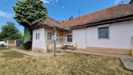 Eladó családi ház Maglód