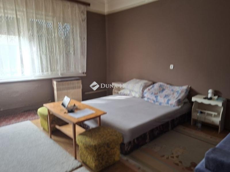 Eladó családi ház Zsámbok