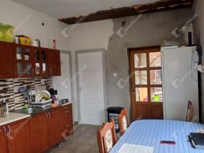 Eladó családi ház Zalacséb